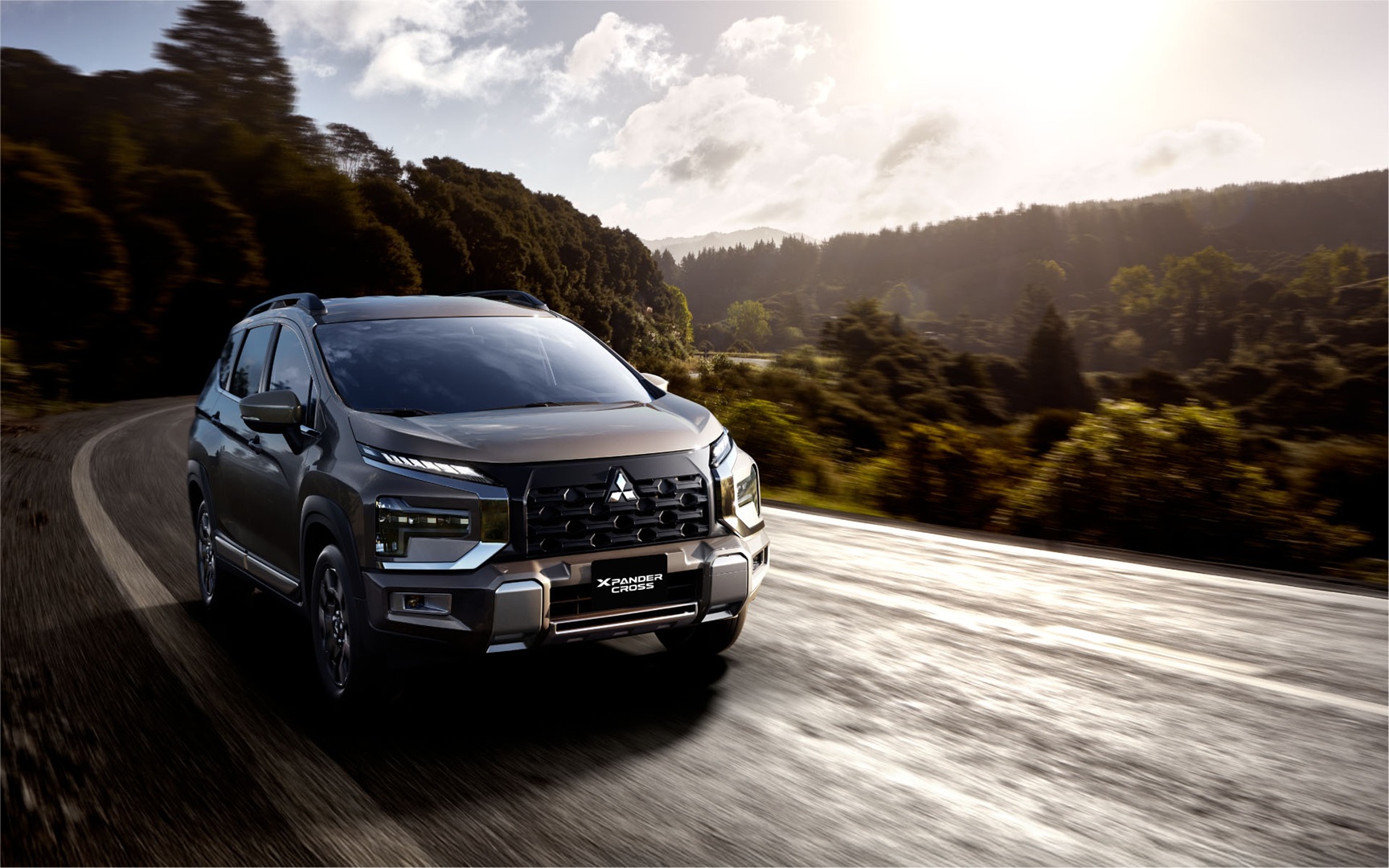 Ngoại thất Mitsubishi Xpander Cross